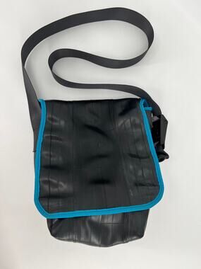 Alchemy Goods Haversack Sachel Crossbody Bag Black Upcycled Bicycle Inner Tubes